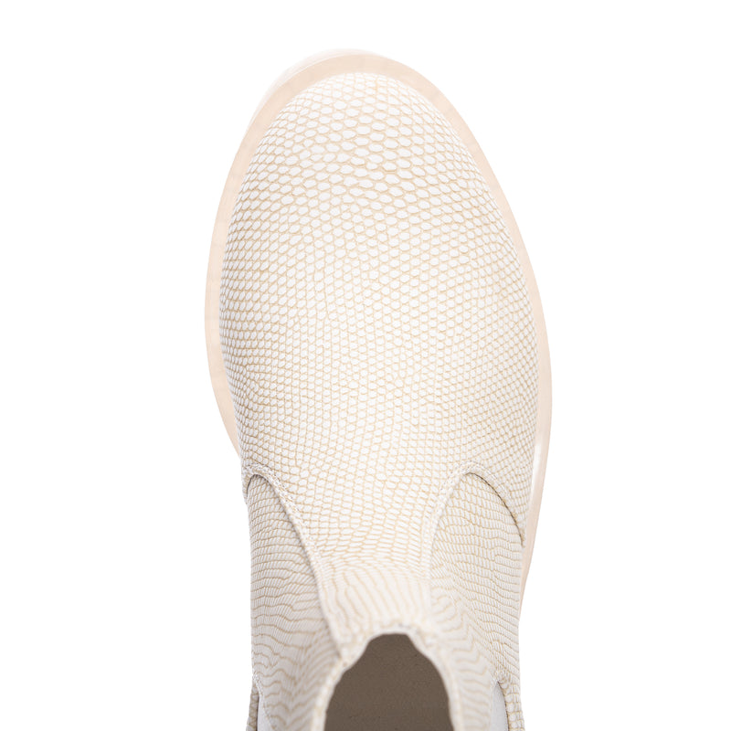 MARGO1 BOOTIE